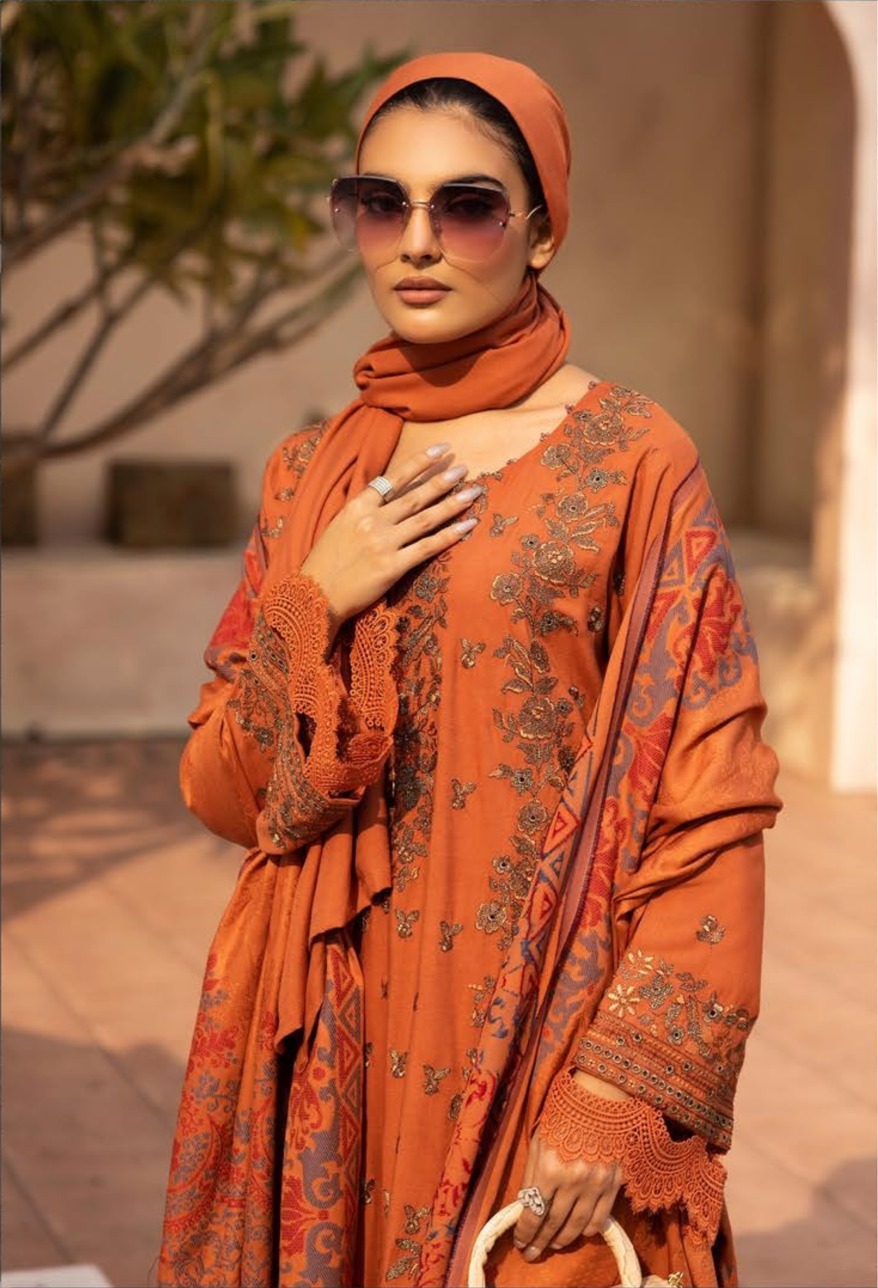 Embroidered Slub 3PC – Feroza