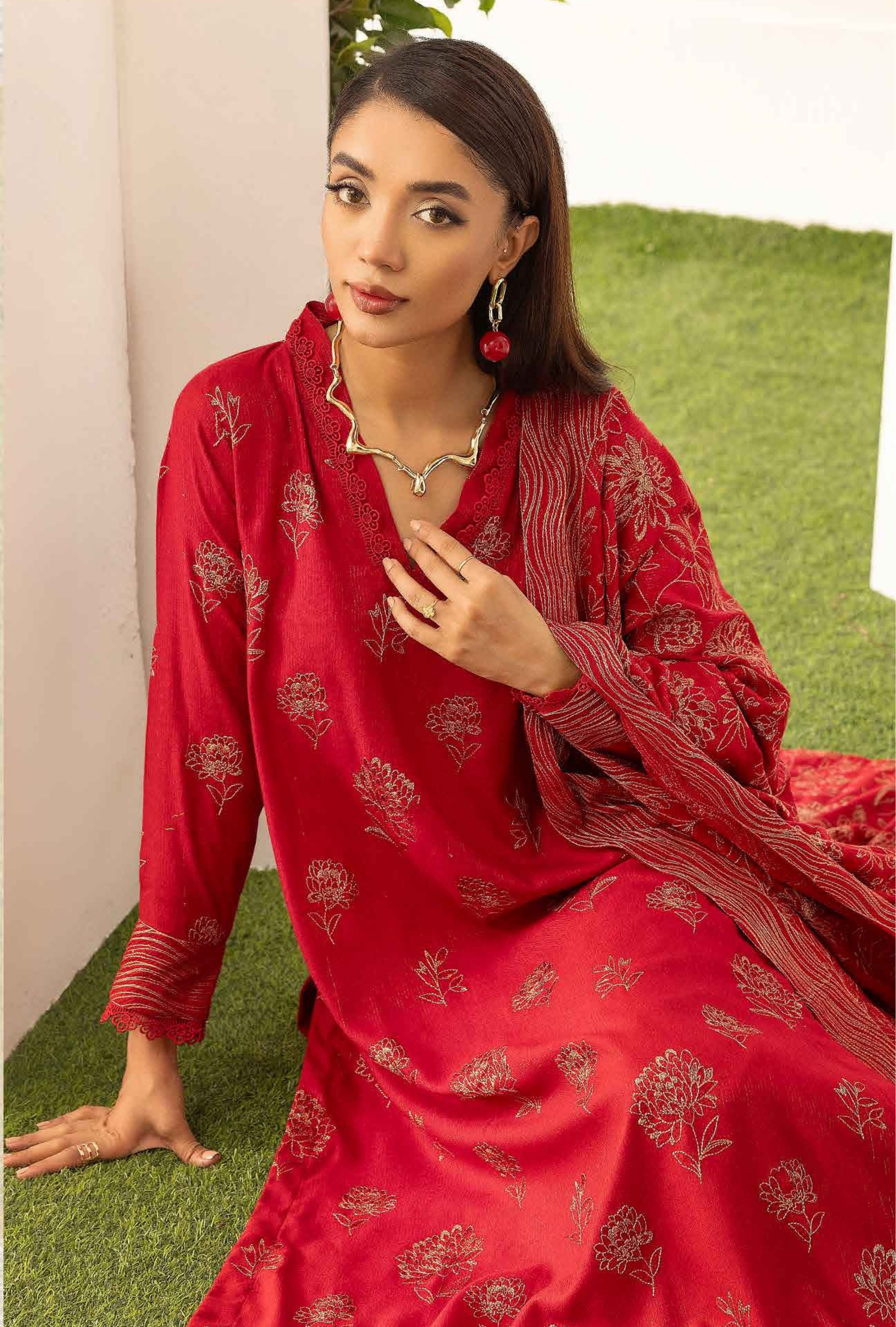 Embroidered Peach Leather 3PC – Zoya