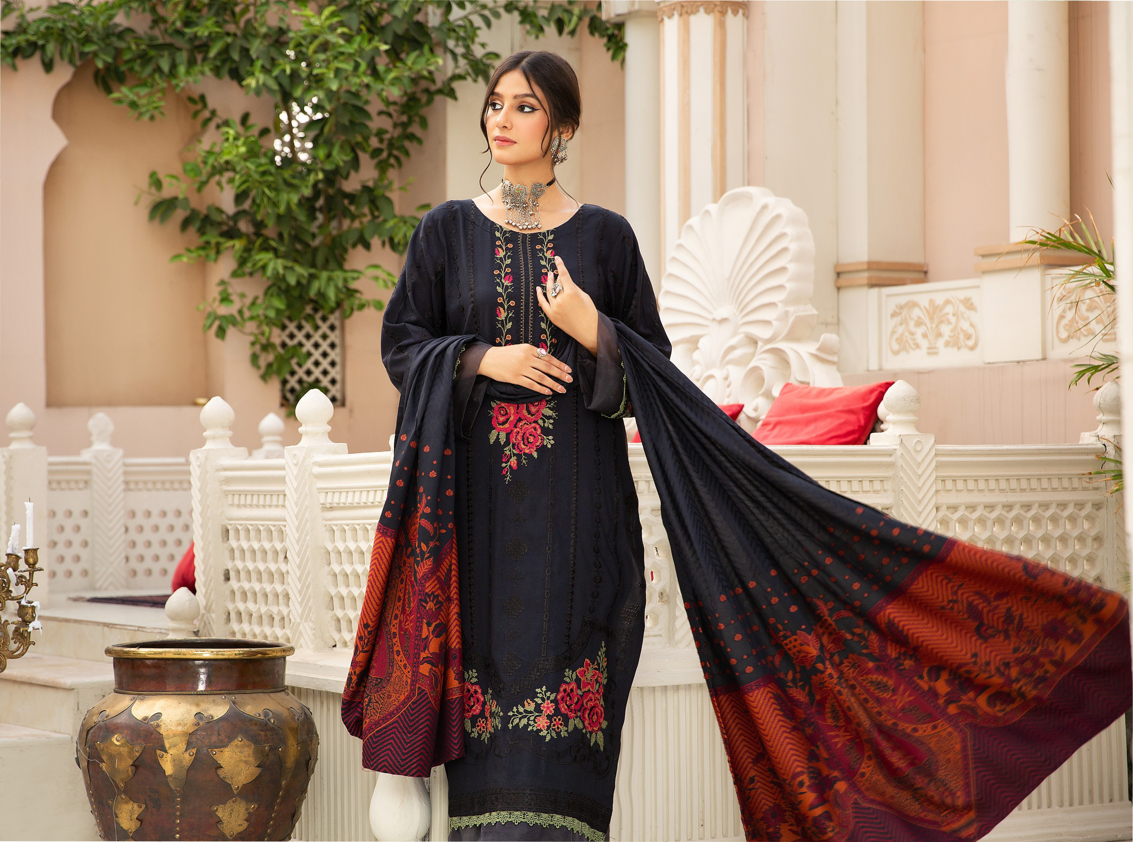 Embroidered Swiss Wool 3PC – Gulrukh