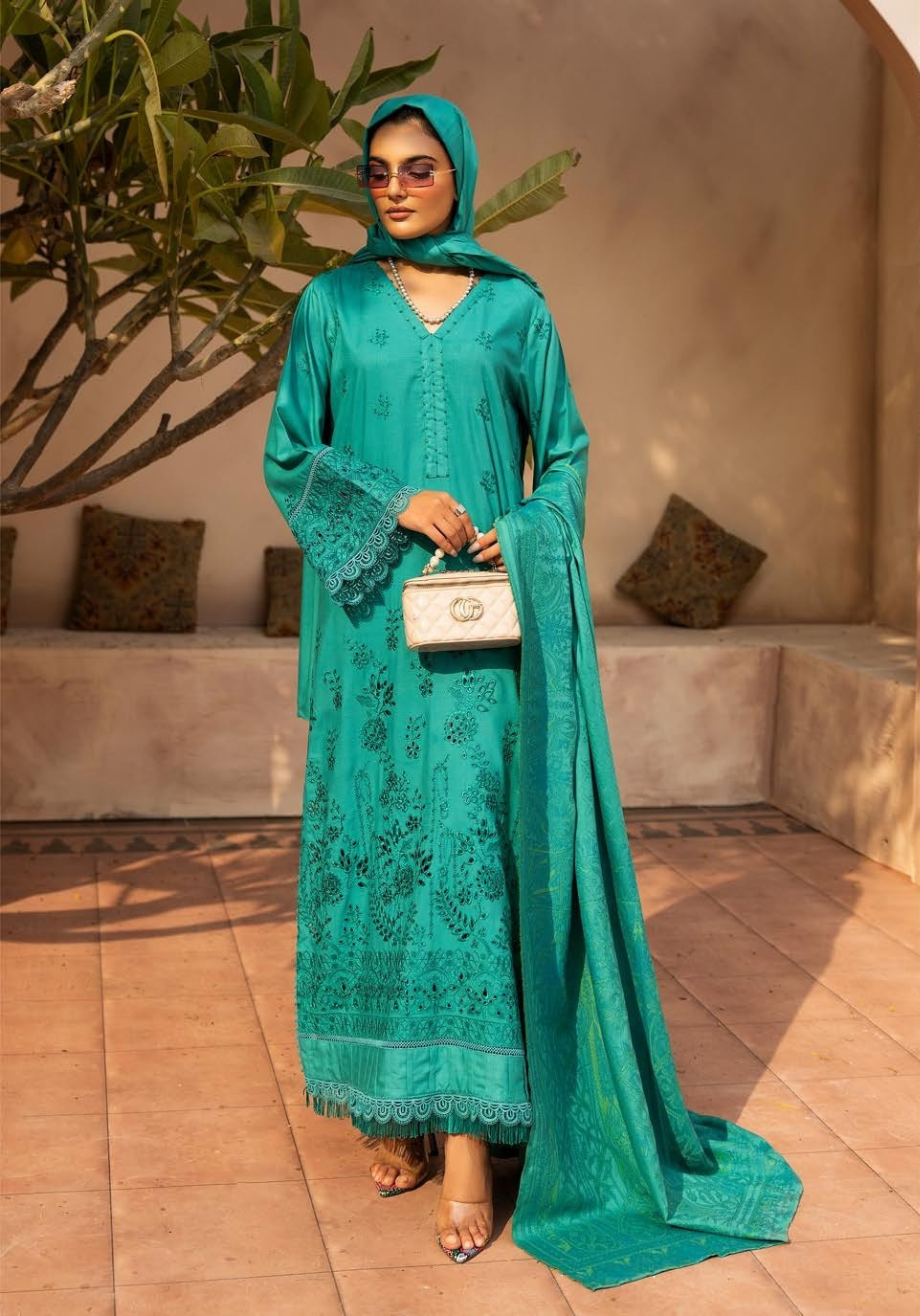 Embroidered Slub 3PC – Liyana