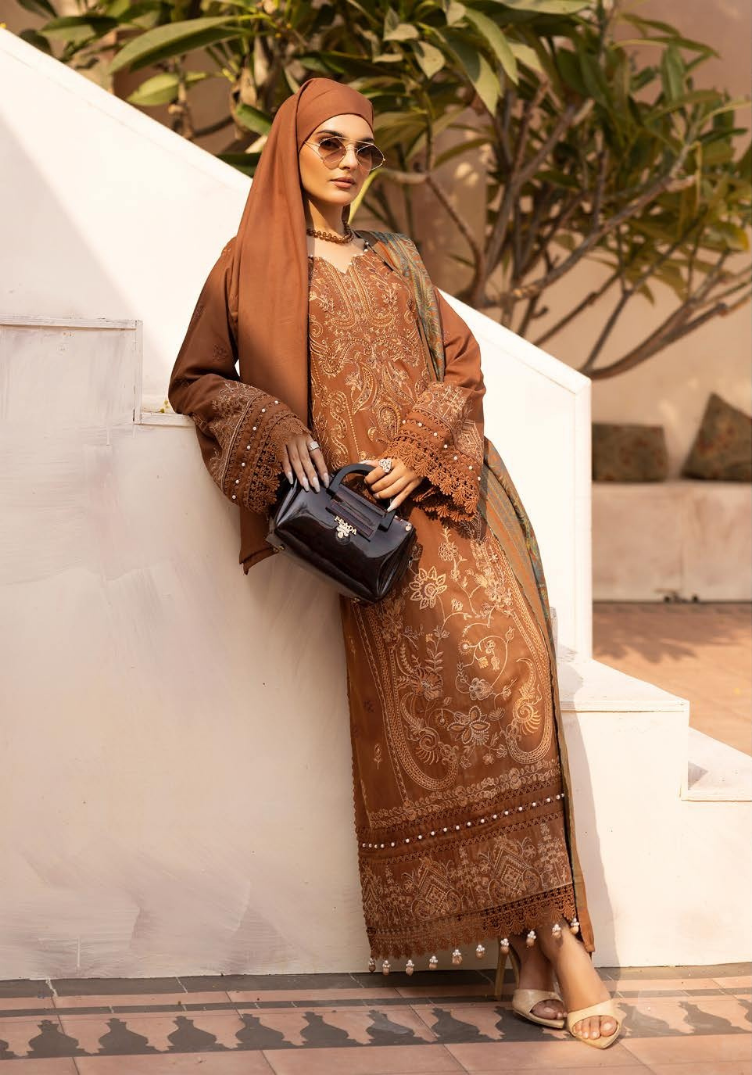 Embroidered Slub 3PC – Saneen