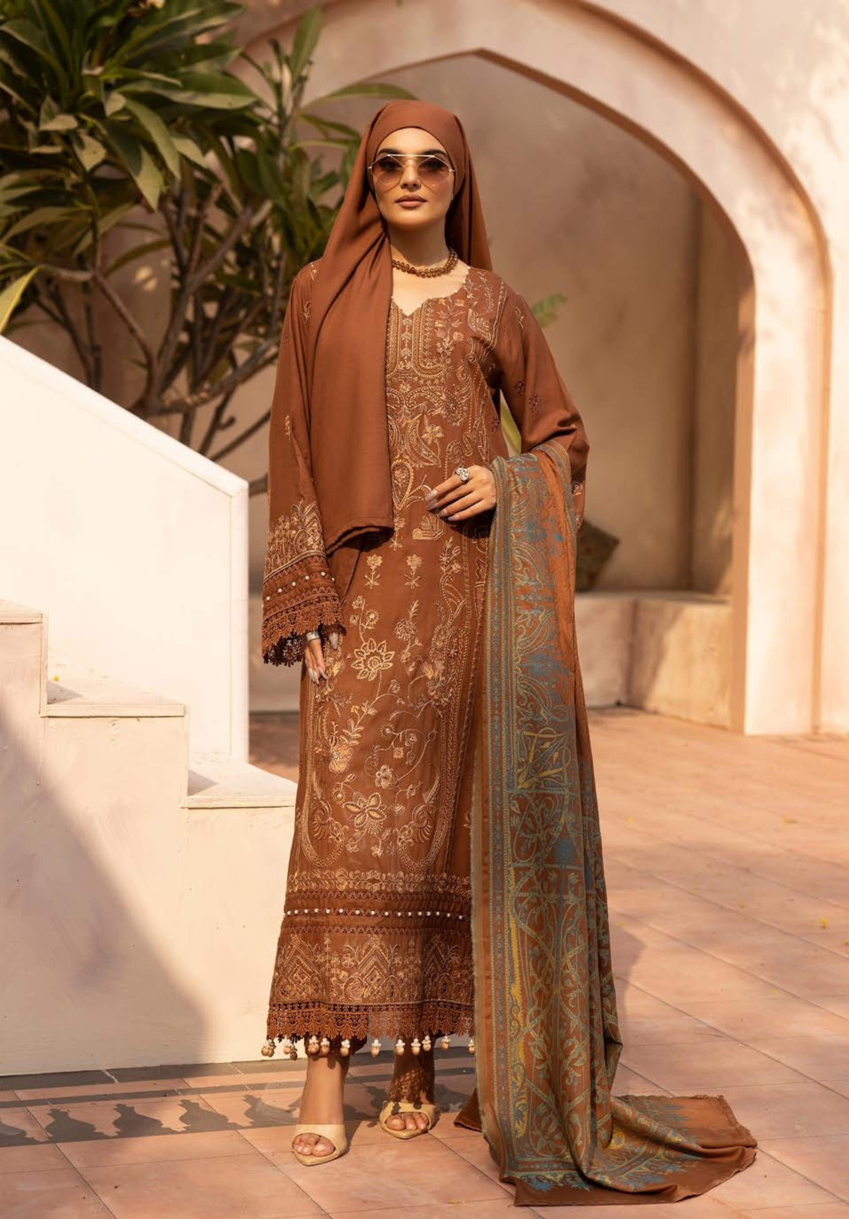 Embroidered Slub 3PC – Saneen