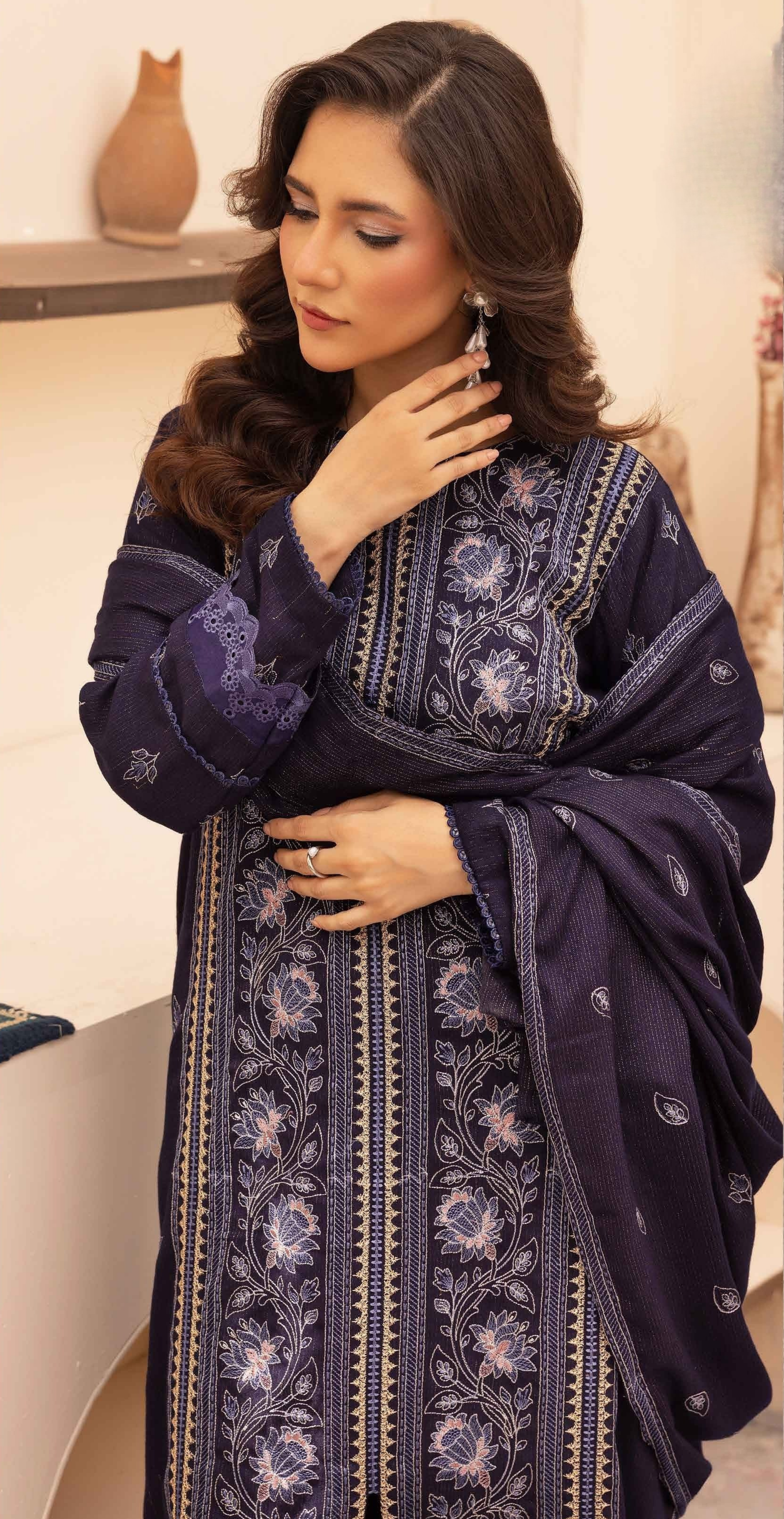 Embroidered Peach Leather 3PC – Zimal