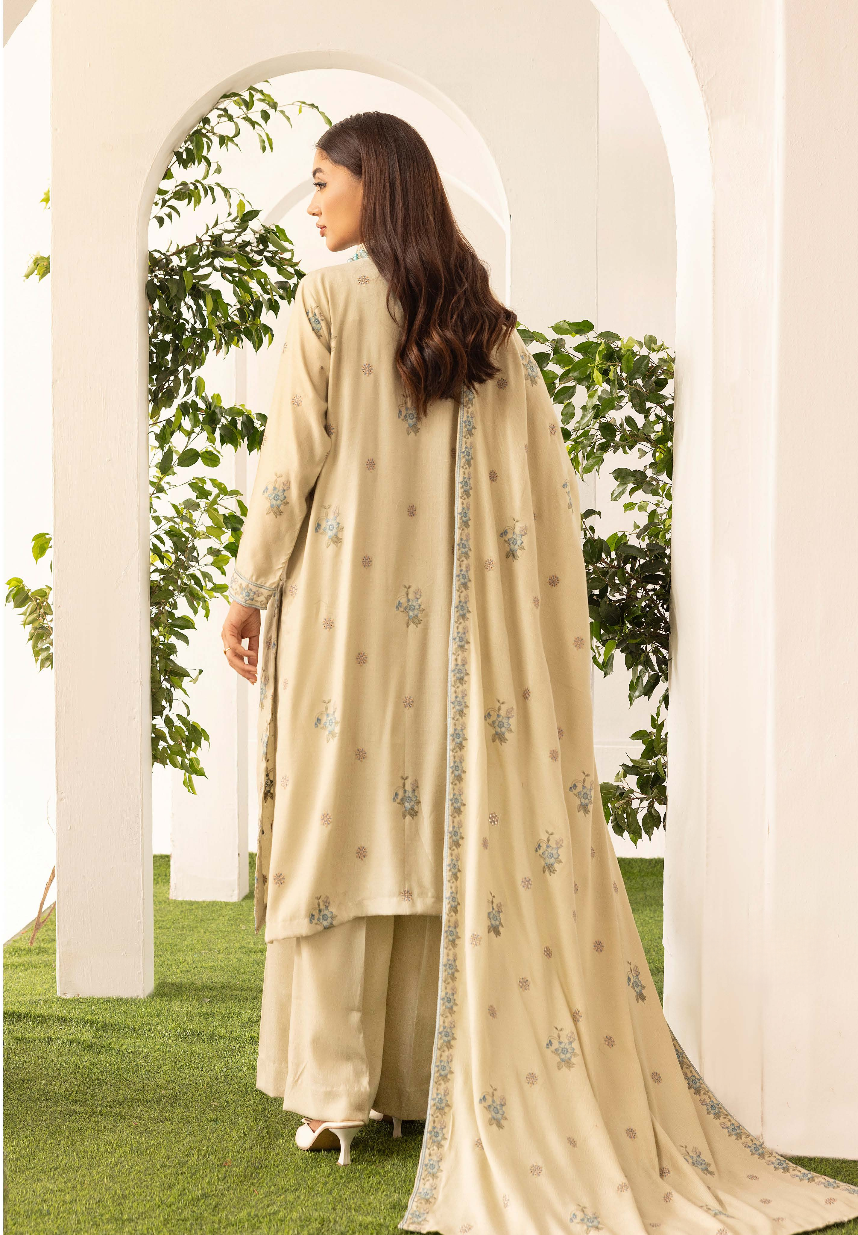 Embroidered Peach Leather 3PC – Zarnab